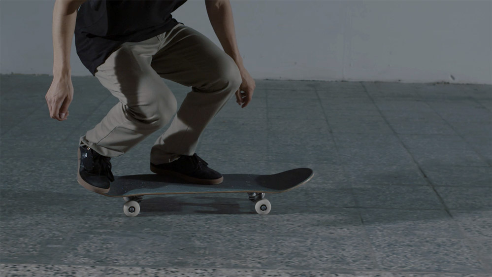 How To: 360 Pop Shove It - Skateboard Trick Tip | skatedeluxe Blog