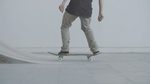 Skateboard Trick BS Disaster Feet Position