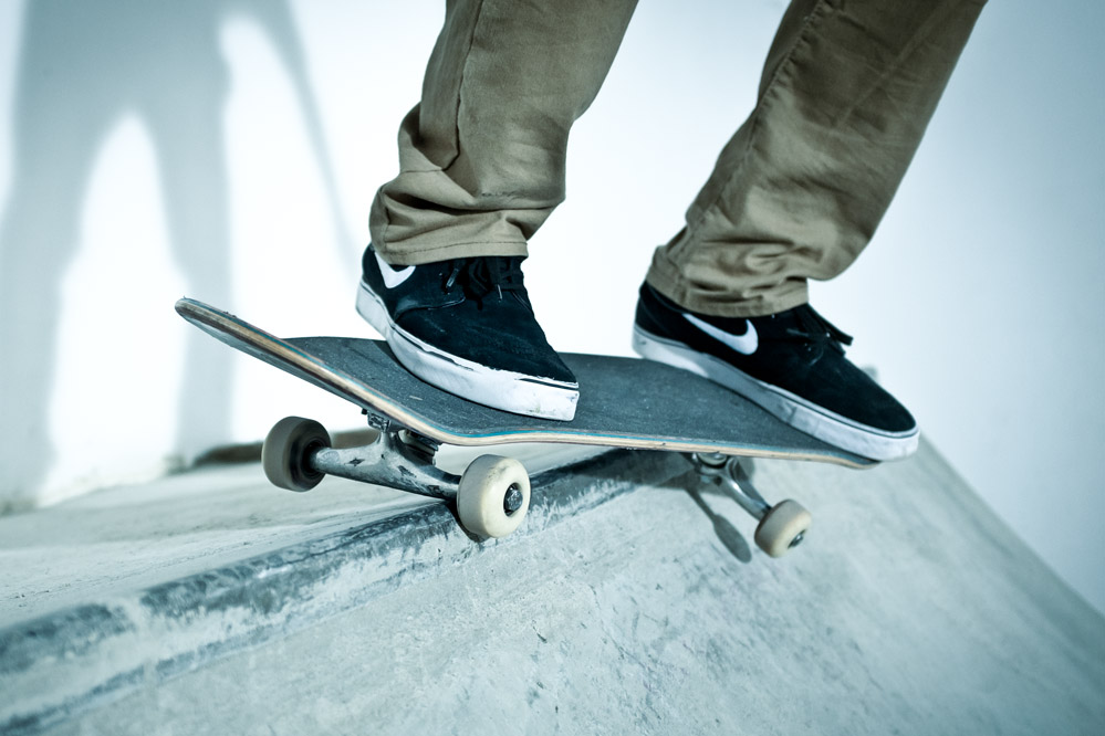 Axle Stall - Skateboard Trick Tip | skatedeluxe Blog