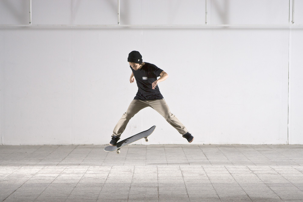 How To: No Comply - Skateboard Trick Tip | skatedeluxe Blog