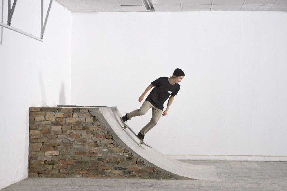 How to: Drop In - Skateboard Trick Tip | skatedeluxe Blog