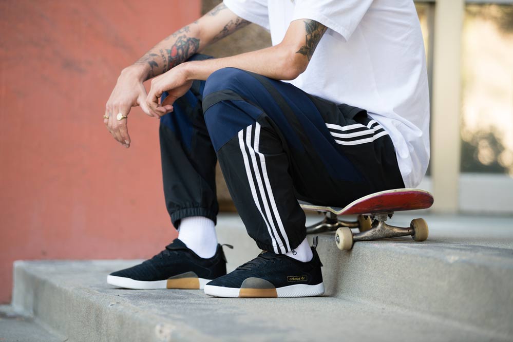 Shop the new adidas 3ST skate shoes online | skatedeluxe